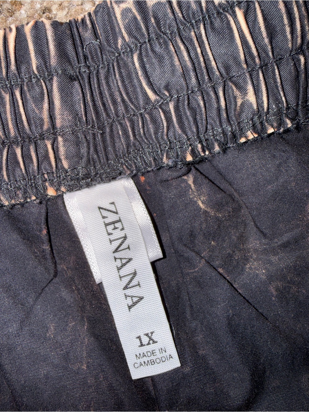 Zenana Outfitters Black Tiered Maxi Skirt with Subtle Speckle - Picture 3 of 4
